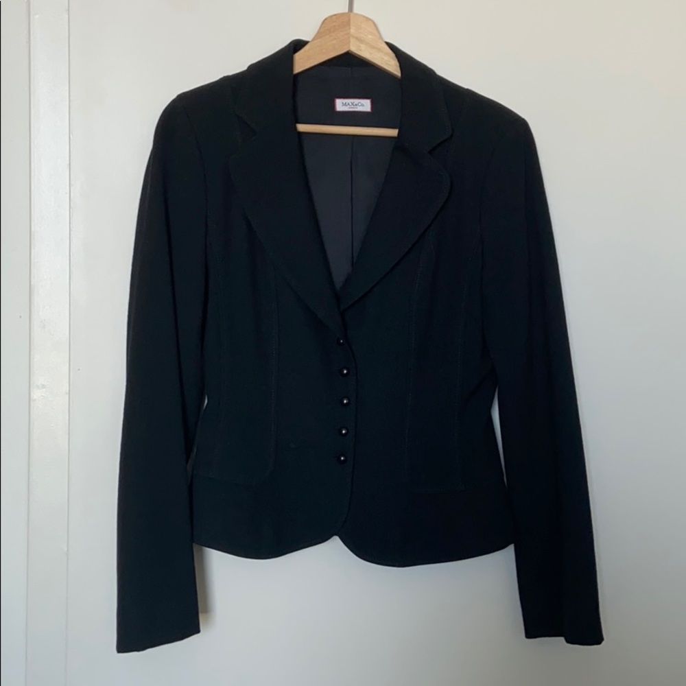 Max&Co classic black jacket